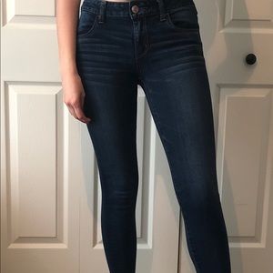 American Eagle Super Super Stretch X4 Jeggings